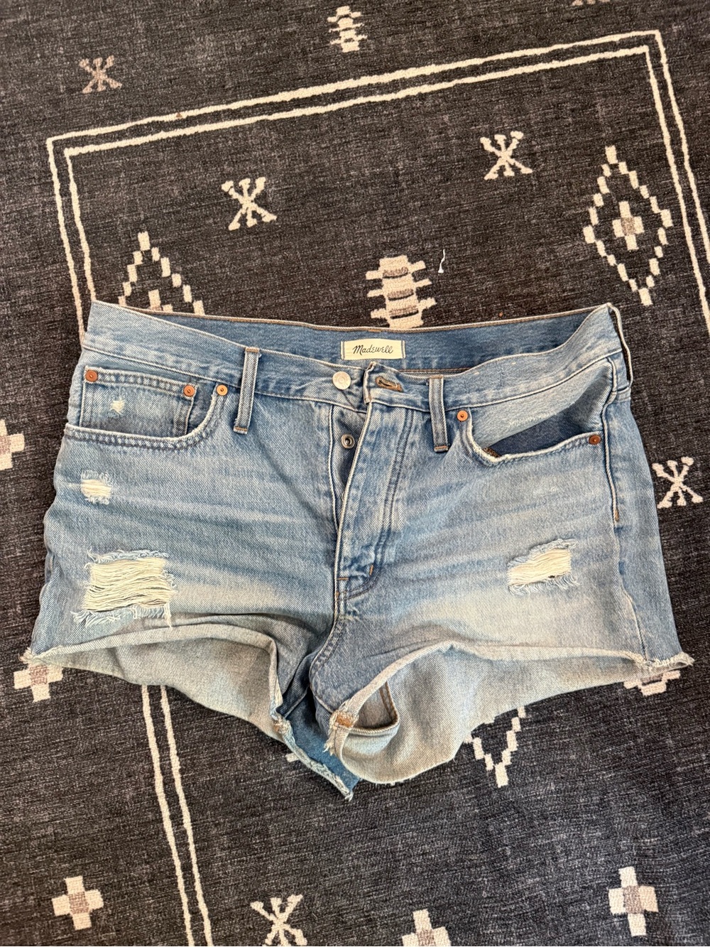 Madewell Relaxed Denim Distressed Cutoff Shorts | 30